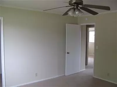 686 Aurora Ct, Manteca, CA 95336 photo 4