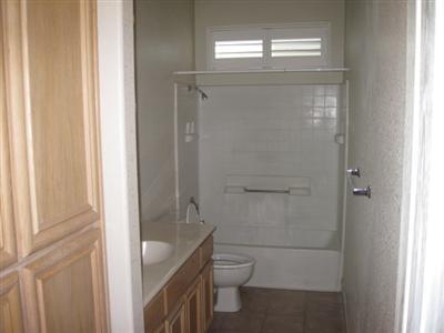 1812 New Chesham Ct, Modesto, CA 95355 photo 6
