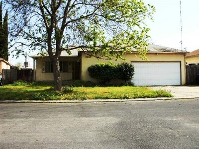 2916 Aster Ct, Ceres, CA 95307 photo 1