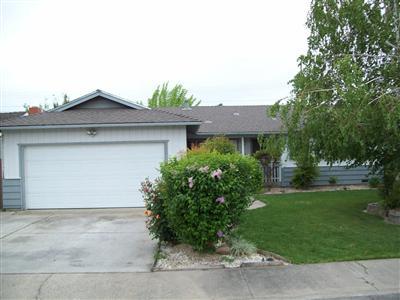 1915 Annhurst Ave, Turlock, CA 95382 photo 1