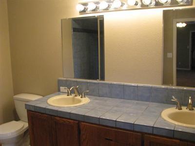 2612 Warwick Ln, Modesto, CA 95350 photo 11