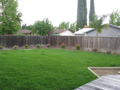 2612 Warwick Ln, Modesto, CA 95350 photo 2