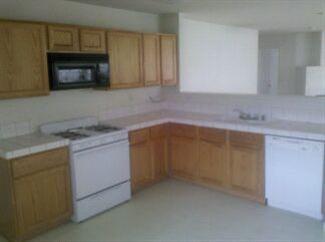 407 Roadrunner Dr, Patterson, CA 95363 photo 2