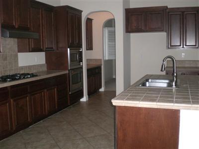826 Bluestone Cir, Folsom, CA 95630 photo 2