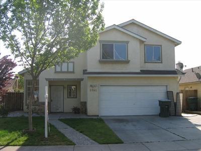 2204 Manhattan Way, Modesto, CA 95358 photo 1