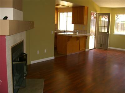 5767 Summit Dr, Rocklin, CA 95765 photo 2