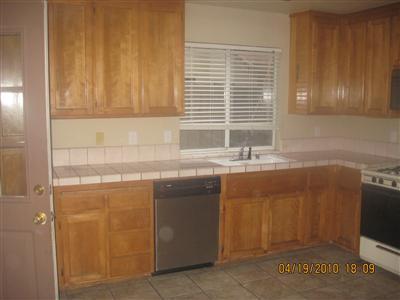 2716 Lahontan Dr, Modesto, CA 95358 photo 3