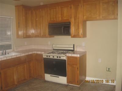 2716 Lahontan Dr, Modesto, CA 95358 photo 4