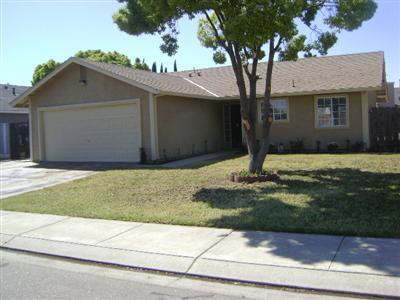 1404 Lindstrom Ave, Modesto, CA 95351 photo 10
