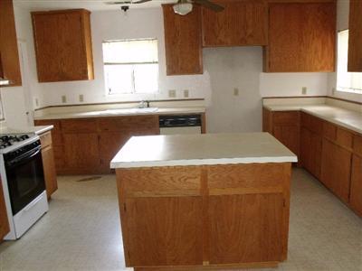 214 Spencer Ave, Modesto, CA 95351 photo 3