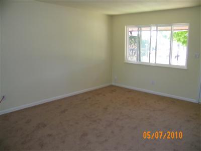 202 Downing Dr, Galt, CA 95632 photo 3