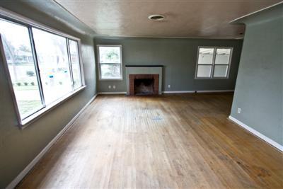 1505 Albany Ave, Modesto, CA 95350 photo 2