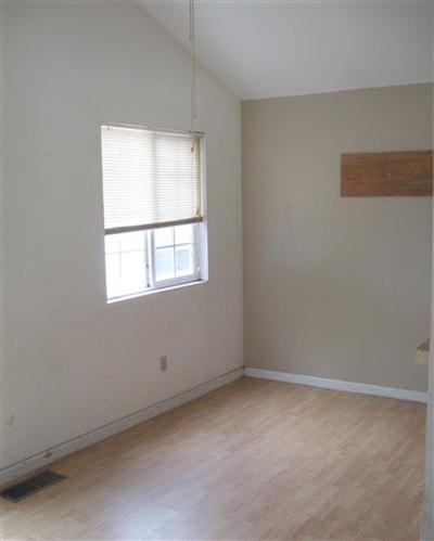 1901 Michel Ave, Modesto, CA 95358 photo 4