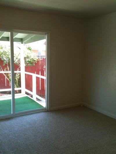 223 Hemlock Ave, Manteca, CA 95337 photo 3