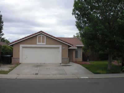 800 Leavenworth Way, Modesto, CA 95357 photo 1