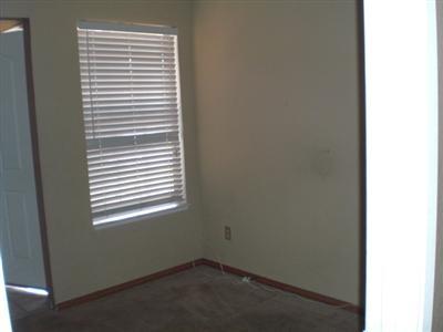 800 Leavenworth Way, Modesto, CA 95357 photo 5