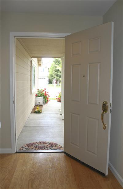 1306 Estaban Ct, Davis, CA 95618 photo 2