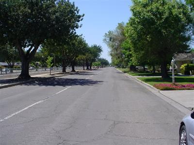 2355 E Canal Dr, Turlock, CA 95380 photo 2