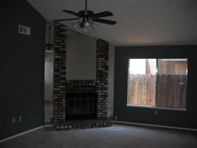 812 Mercy Ave, Modesto, CA 95358 photo 2