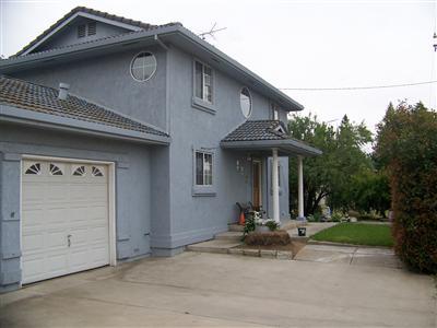 3054 Paradise Rd, Modesto, CA 95358 photo 1