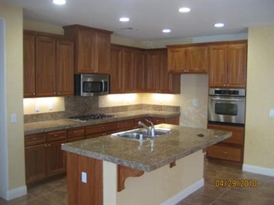1232 Tesoro Dr, Manteca, CA 95337 photo 3