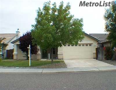 1055 Lambdin St, Manteca, CA 95336 photo 1