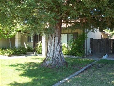 945 W Tuolumne Rd, Turlock, CA 95382 photo 2