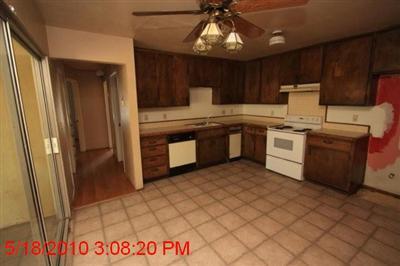 2017 Marlow St, Modesto, CA 95351 photo 2