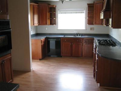 2916 Butler Dr, Tracy, CA 95376 photo 2