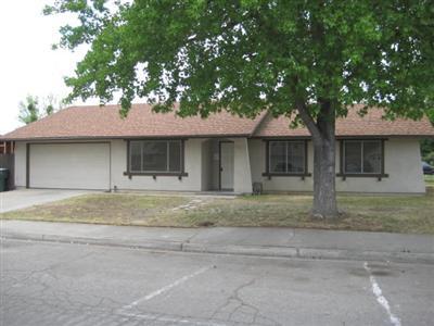 421 Hubert Dr, Modesto, CA 95354 photo 1