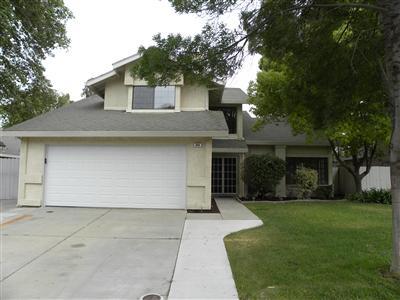 866 Mackilhaffy Dr, Patterson, CA 95363 photo 1