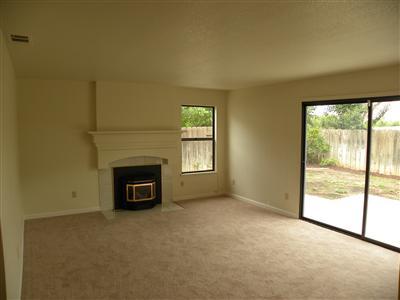 866 Mackilhaffy Dr, Patterson, CA 95363 photo 6