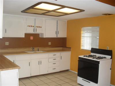 1010 Lassen Ave, Modesto, CA 95358 photo 4
