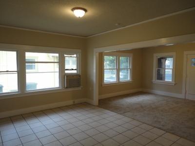 317 Locust St, Modesto, CA 95351 photo 4