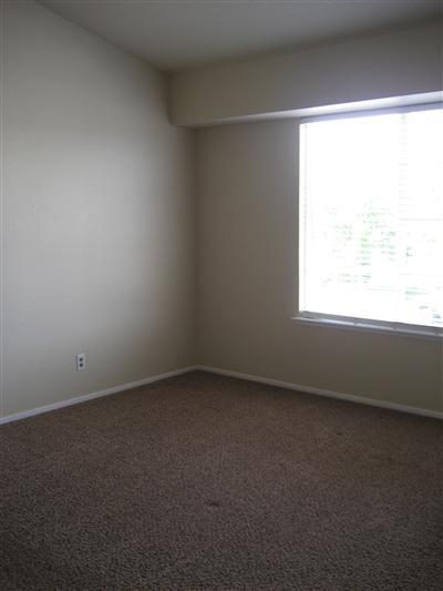 1212 Riverpark Ct, Modesto, CA 95351 photo 7
