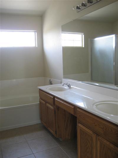 1212 Riverpark Ct, Modesto, CA 95351 photo 11