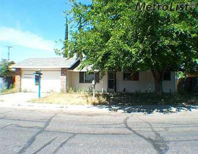 713 Avon St, Modesto, CA 95351 photo 1