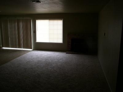1921 Alegre Dr, Tracy, CA 95376 photo 3