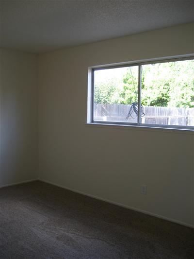 600 S Emerald Ave, Modesto, CA 95351 photo 8