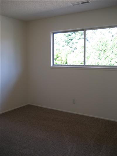 600 S Emerald Ave, Modesto, CA 95351 photo 5