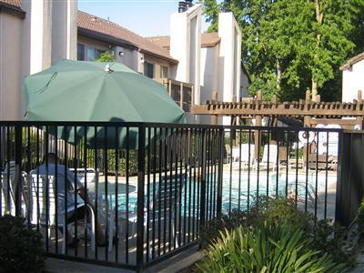 3701 Colonial Dr #127, Modesto, CA 95356 photo 4