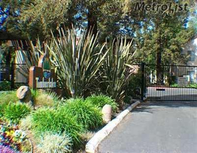 3701 Colonial Dr #127, Modesto, CA 95356 photo 1