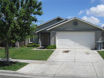 579 Brittany Way, Merced, CA 95341 photo 2