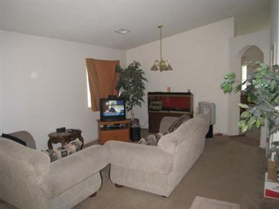 579 Brittany Way, Merced, CA 95341 photo 4