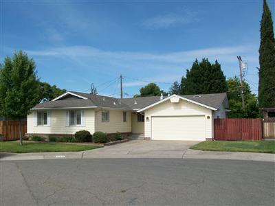 907 Elliot Pl, Lodi, CA 95240 photo 1