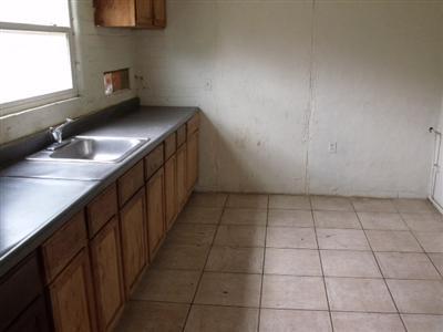 1921 Vernon Ave, Modesto, CA 95351 photo 4