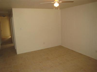 821 Middlecoff Ave, Modesto, CA 95351 photo 3