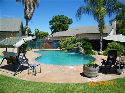 3933 Red Gum Ct, Ceres, CA 95307 photo 9