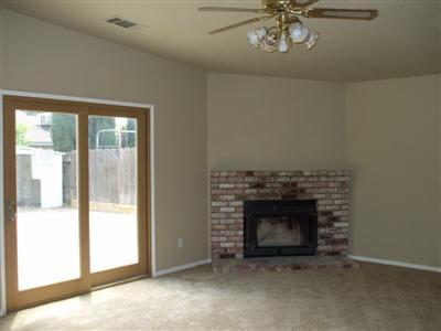 1836 Amber Ct, Merced, CA 95341 photo 2