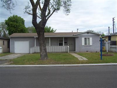 2243 Carol St, Modesto, CA 95354 photo 1